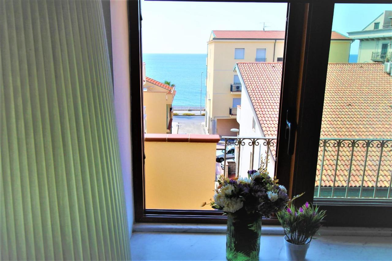 Capo D'Orlando Apartments - Ottanio מראה חיצוני תמונה
